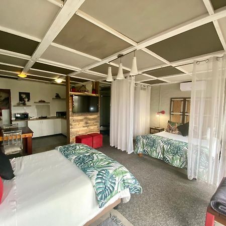 Azura Sleep Brackenfell Apartment Exterior photo