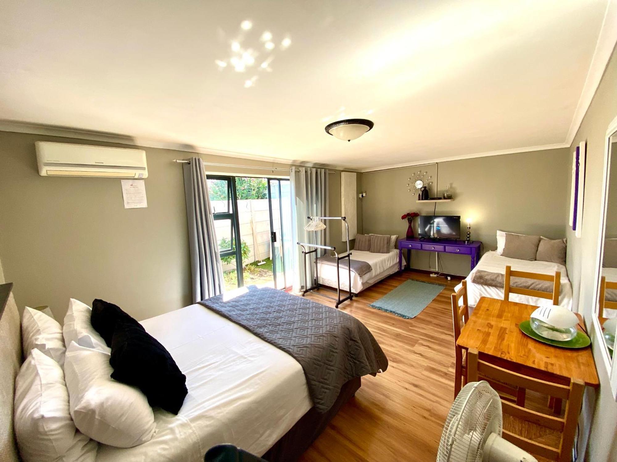 Azura Sleep Brackenfell Apartment Room photo