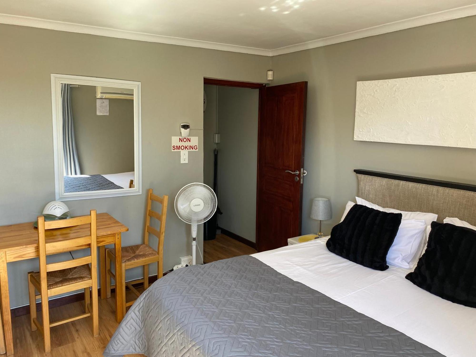 Azura Sleep Brackenfell Apartment Room photo